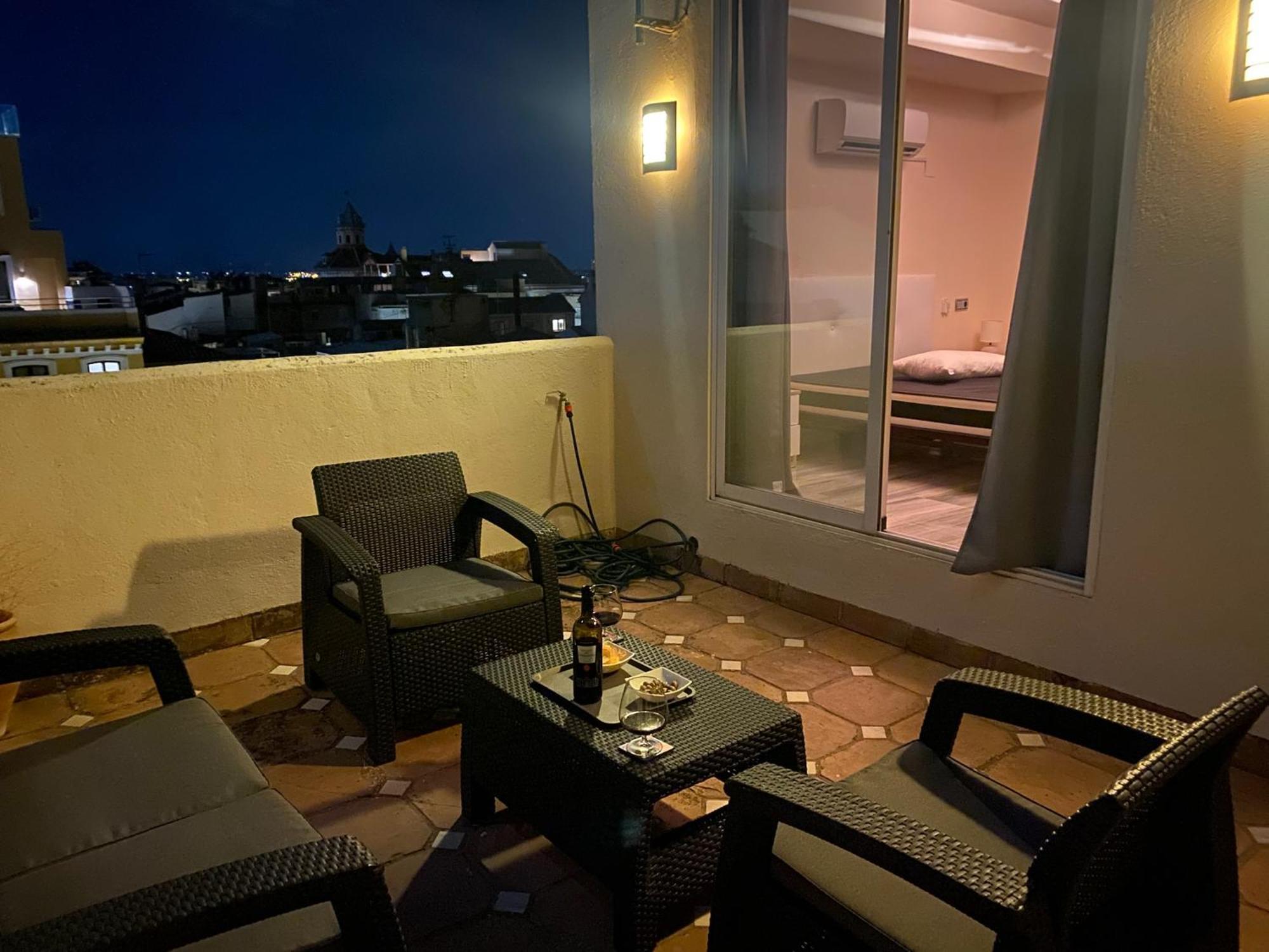 Atico Con Vistas En Granada Centro Apartment Ngoại thất bức ảnh