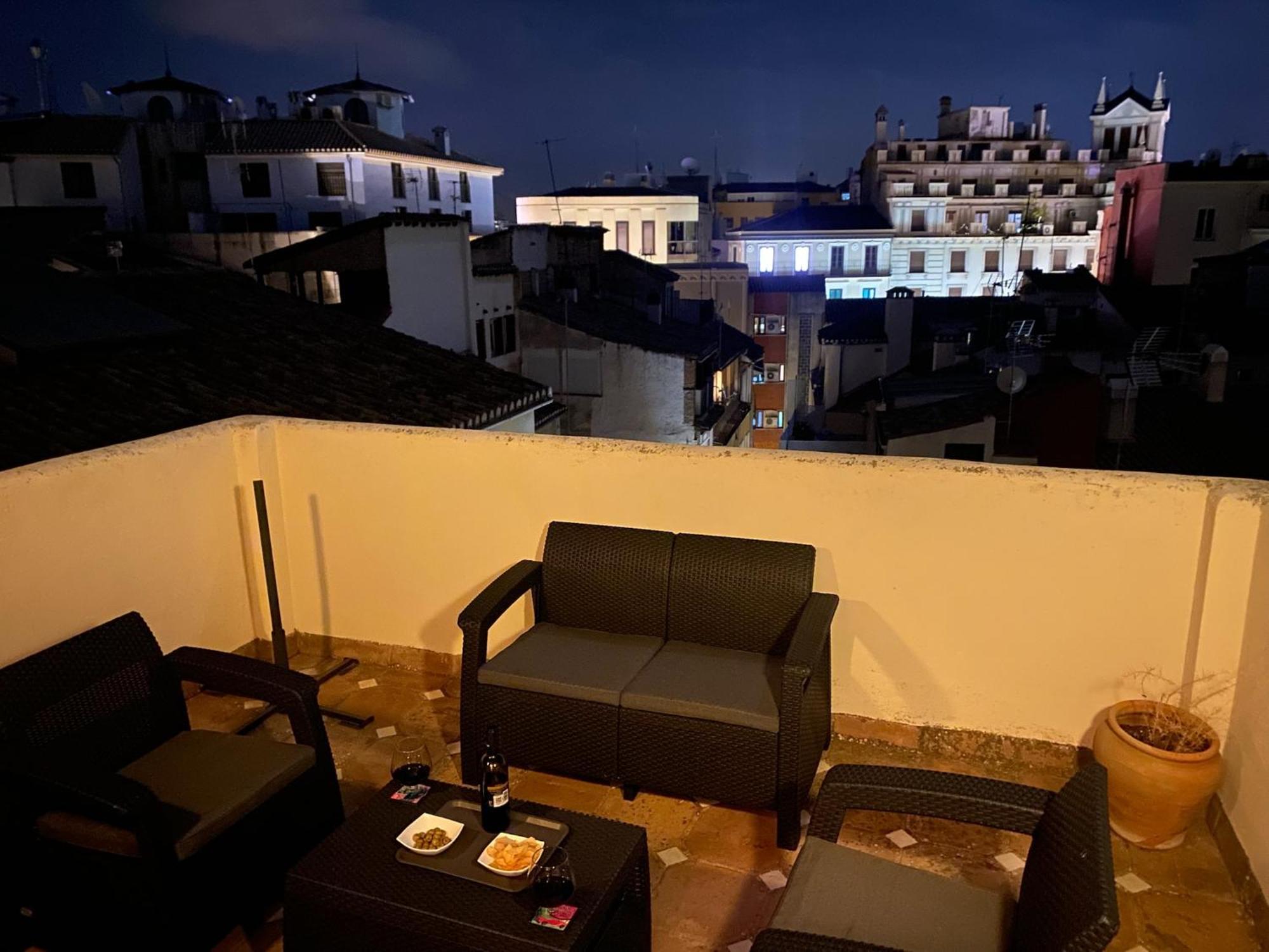 Atico Con Vistas En Granada Centro Apartment Ngoại thất bức ảnh